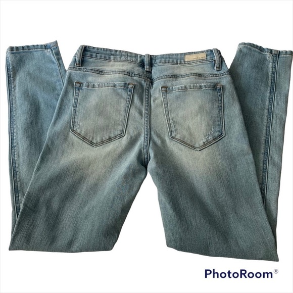 Miss Me Light Wash Distressed Skinny Jeans - Picture 2 of 3